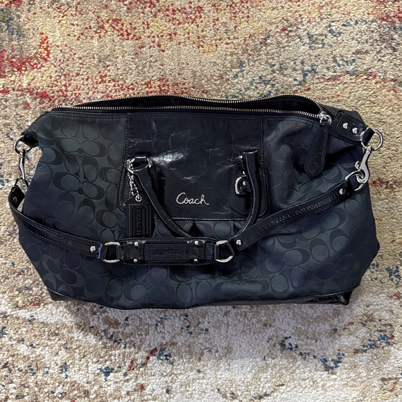 Coach Vintage Ashley Convertible Satchel Purse - Picture 12 of 12